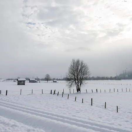 Heritage In Near Area Holiday home *