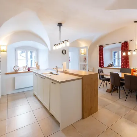 Heritage In Near Area Holiday home *