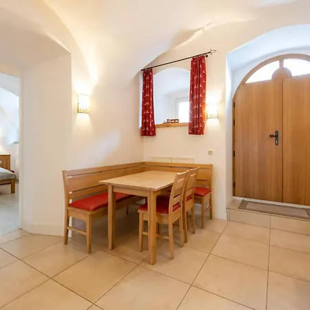 Heritage In Near Area Nyaraló *