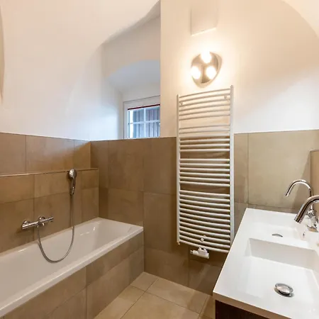 Heritage In Near Area Nyaraló *